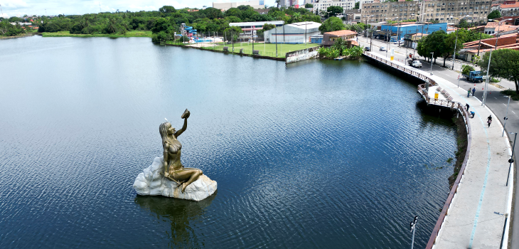 Prefeito José Sarto entrega entorno da Lagoa da Messejana e estátua de Iracema totalmente requalificados